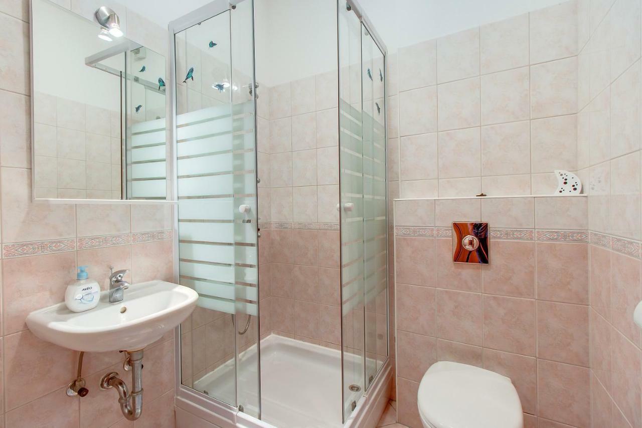 Apartments Bellus Mare Mali Lošinj Kültér fotó