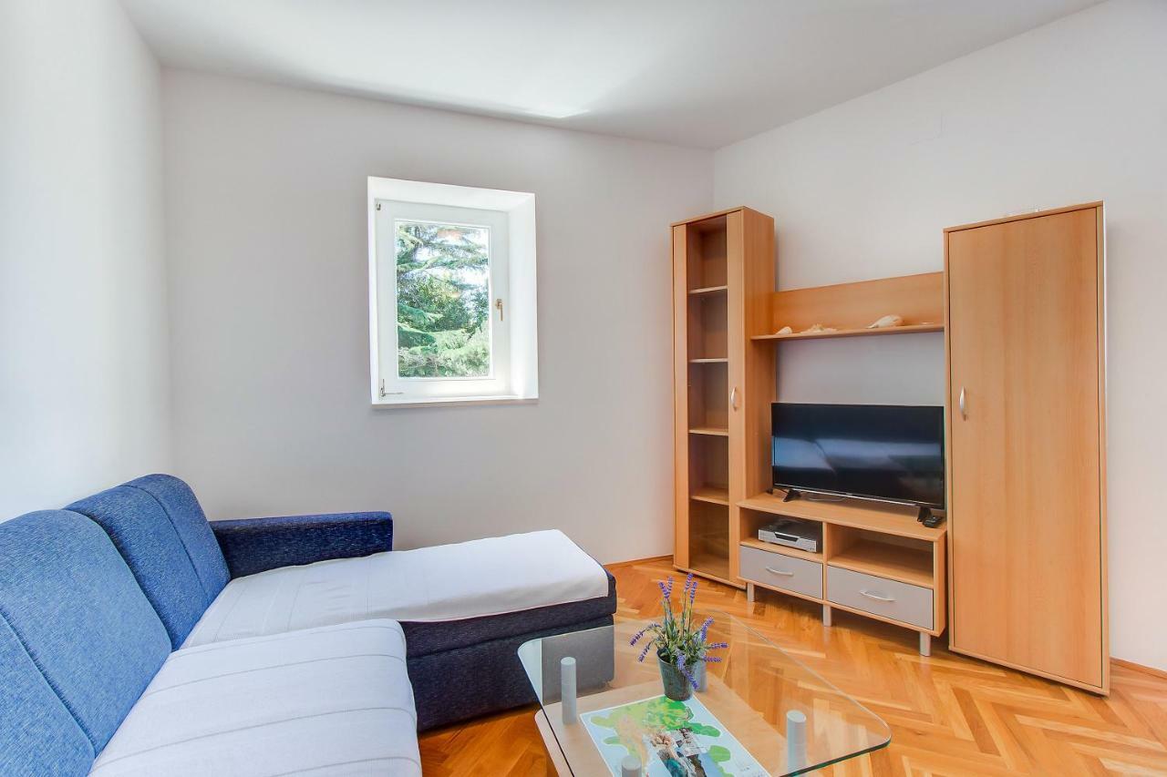 Apartments Bellus Mare Mali Lošinj Kültér fotó