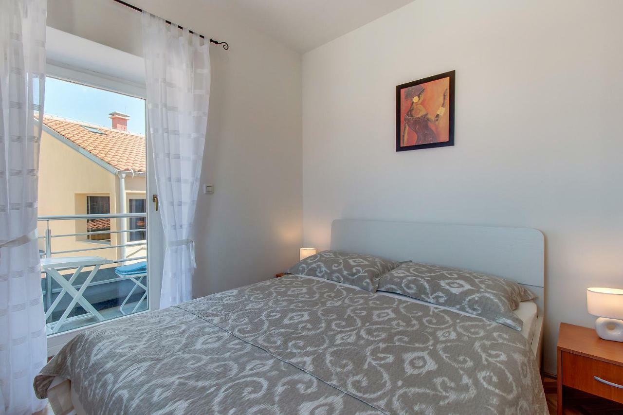 Apartments Bellus Mare Mali Lošinj Kültér fotó